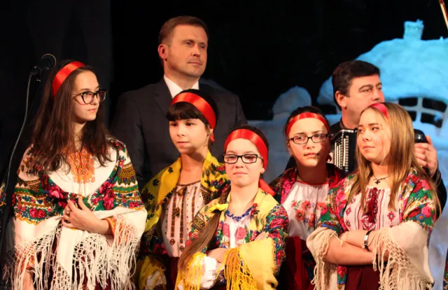 В Івано-Франківську організували концерт для дітей зі Сходу (Фоторепортаж) — фото 7