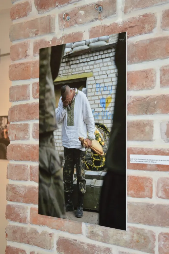 В «Бастіоні» відкрили виставку робіт загиблого героя Віктора Гурняка (Фоторепортаж) — фото 13