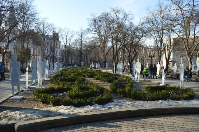 У центрі Франківська з'явилися «Невидимі» (Фоторепортаж) — фото 12