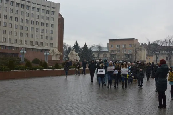 Іванофранківці вийшли на марш миру під гаслом «Я – Волноваха» (Фоторепортаж) — фото 1