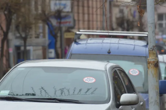 В Івано-Франківську молодь полювала на «авторагулів» (Фоторепортаж) — фото 16