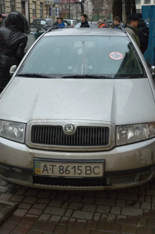 В Івано-Франківську молодь полювала на «авторагулів» (Фоторепортаж) — фото 10