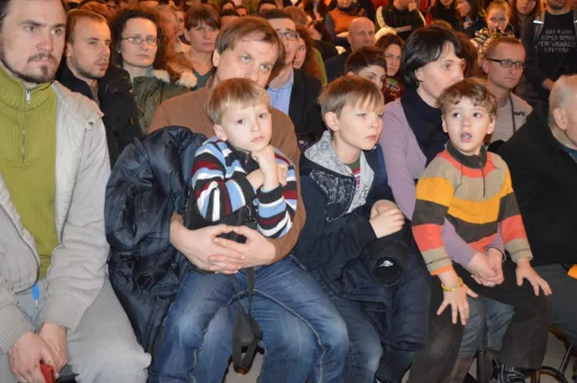 Вчора презентували 25 унікальних оцифрованих відео сюжетів про те, яким було місто у минулому столітті (Фото) — фото 3