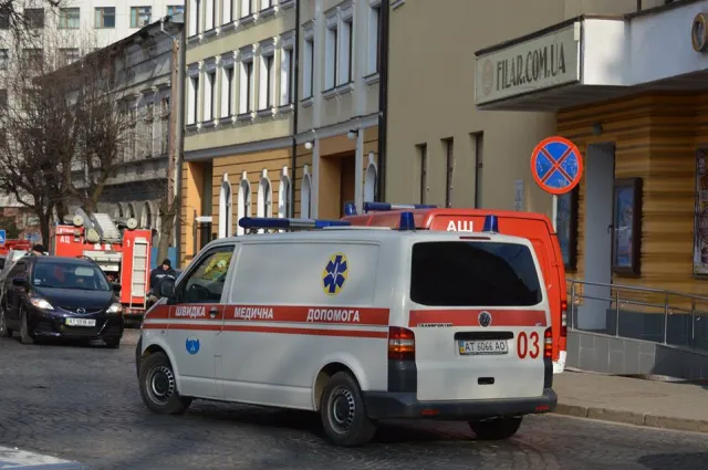В Івано-Франківську «горіла» обласна філармонія (Фото) — фото 6