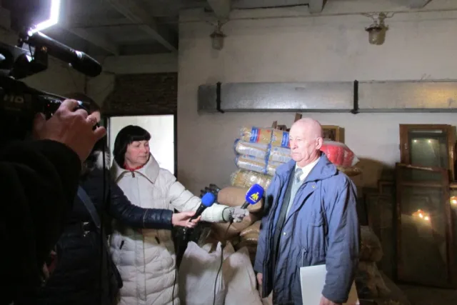 На Донбас відправили продуктів на 220 тисяч гривень (Фото) — фото 1