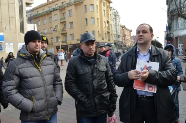 На Вічевому Майдані відбувся всеукраїнський пікет учасників «Кредитного Майдану» (Фото) + (Відео) — фото 4