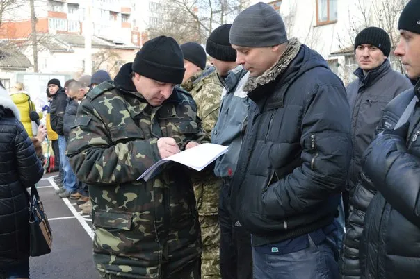 45 мобілізованих франківців відправились на військові навчання (Фоторепортаж) — фото 1
