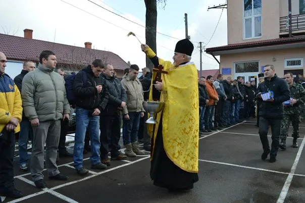 45 мобілізованих франківців відправились на військові навчання (Фоторепортаж) — фото 5