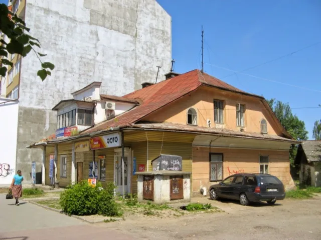 Моторошні фото сховищ, де у разі небезпеки мають ховатись івано-франківці (фоторепортаж) — фото 10