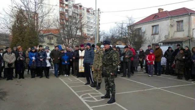 Ще 27 іванофранківців пішли служити до війська (фоторепортаж) — фото 16