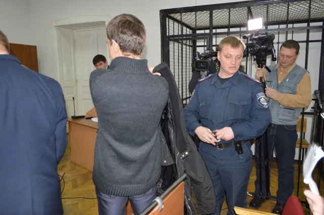 Франківського екс-депутата Володимира Колковського посадили на 5 років із конфіскацією майна (фото) — фото 4