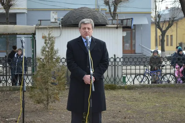 Студенти провели віче-реквієм за Небесною Сотнею (фоторепортаж) — фото 3