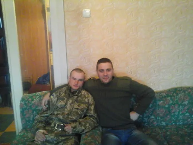 Мешканець Івано-Франківської області надав житло 12 бійцям АТО (фото) — фото 1