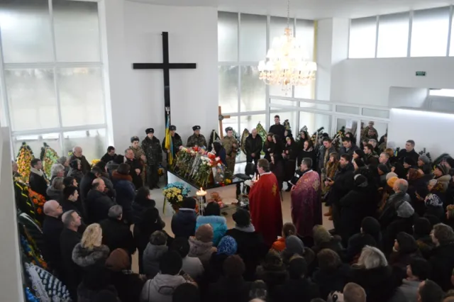В Івано-Франківську в останню путь провели Андрія Прошака (фото) — фото 10