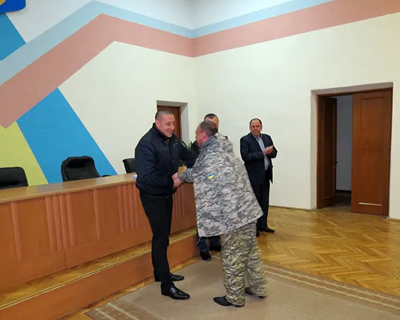 Сьогодні до Франківська приїхала група правоохоронців із зони АТО (фото) — фото 1