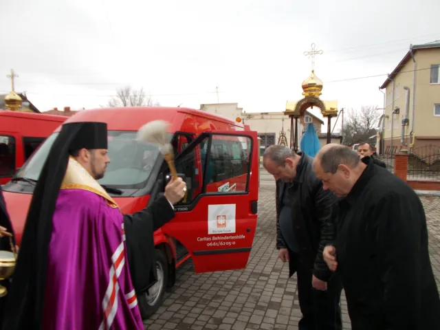 Івано-Франківська архієпархія УГКЦ закупила продуктів для бійців АТО на 130 тисяч гривень (фото) — фото 2