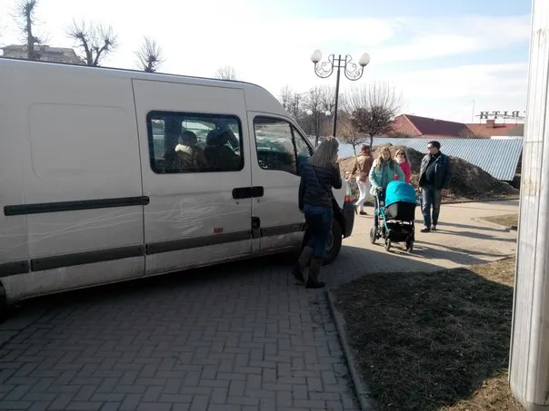 Жителів Франківська обурив кричущий випадок порушення правил дорожнього руху (фото) — фото 4