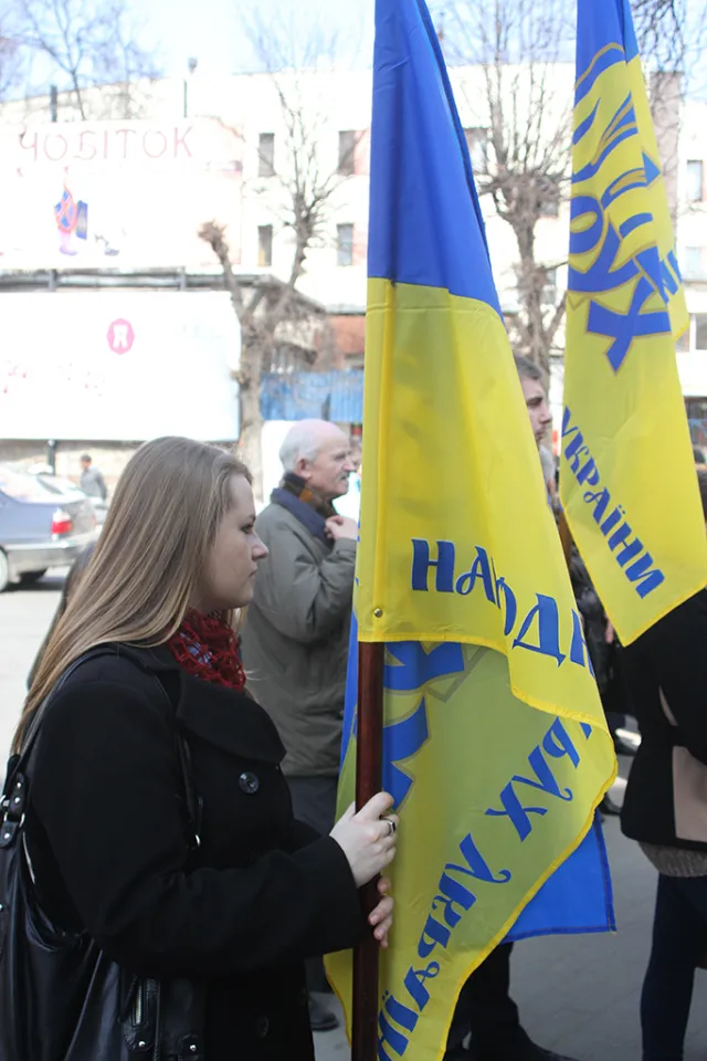 У Франківську вшанували річницю загибелі Чорновола (фото) — фото 8