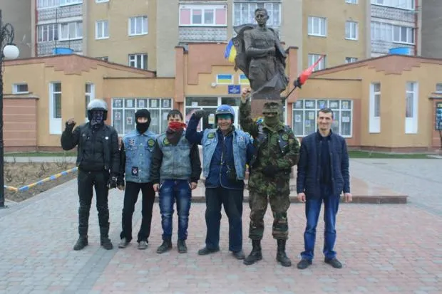 У Калуші мотопробігом вшанували пам'ять Сашка Білого (фото) — фото 2