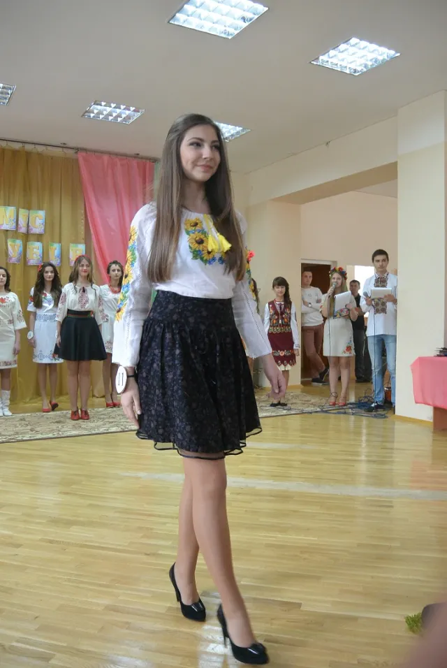 В Івано-Франківську обирали «Міс клубів-2015» (фоторепортаж) — фото 1