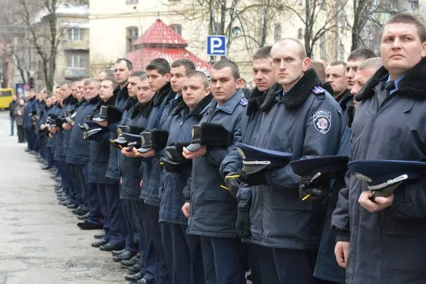 У Франківську провели панахиду за трьома загиблими бійцями батальйону «Івано-Франківськ» (фоторепортаж) — фото 19