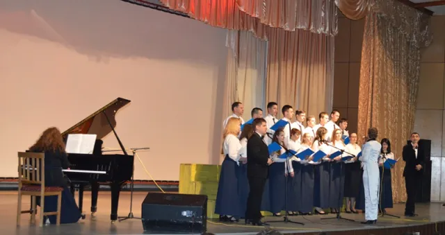 В Івано-Франківську презентували документальні фільми про Небесну Сотню Прикарпаття та Романа Гурика (фото) + (відео) — фото 6