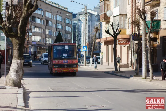 Деякі перевізники беруть за проїзд уже по 3.50 грн. (фото) — фото 3