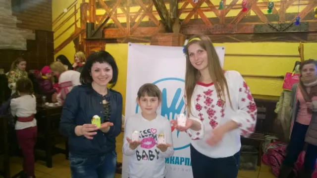 Франківські матусі з дітками взяли участь "Великодньому диві" (фото) — фото 3