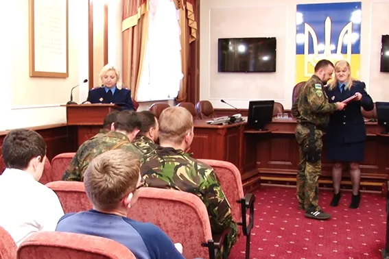 До Франківська з зони АТО повернулася група слідчих (фото) — фото 2