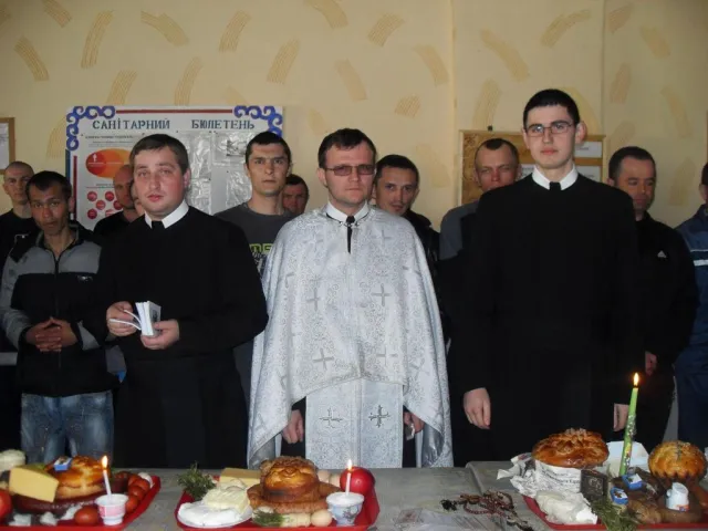 У в'язницях Івано-Франківщини відсвяткували Великдень (фото) — фото 2