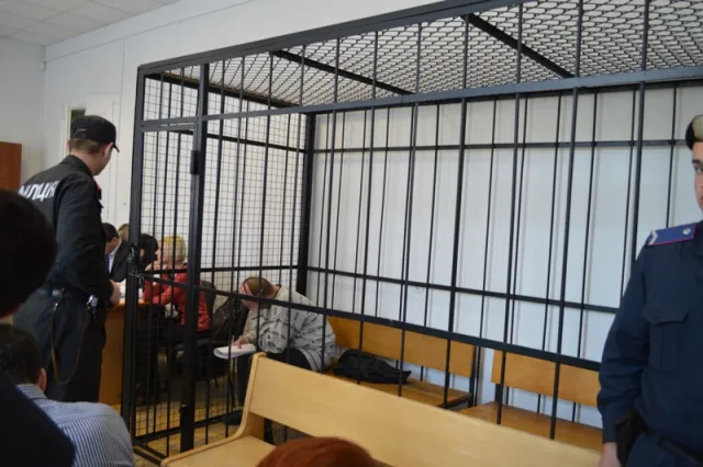 Рідні жертв франківського стоматолога-різника просять у суду відшкодувати понад 2,2 млн. грн. моральної шкоди (фото) — фото 1