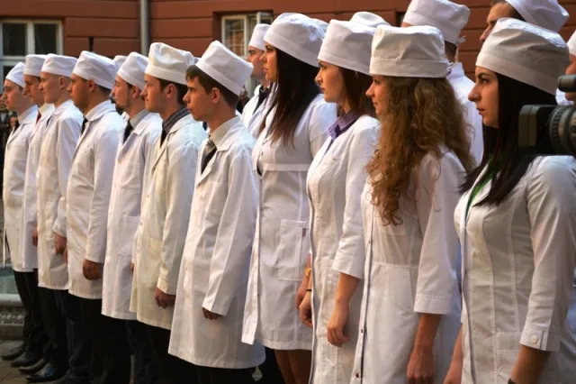 Майбутні військові медики присягнули на вірність українському народу (фото) — фото 5