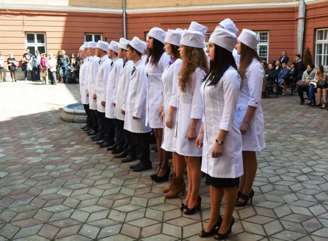 Майбутні військові медики присягнули на вірність українському народу (фото) — фото 7