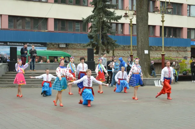 Як у Франківську відзначають Міжнародний день танцю (фото+відео) — фото 13