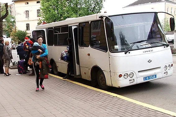 Родини загиблих та зниклих безвісті у зоні АТО прикарпатських правоохоронців повернулися з відпочинку (фото) — фото 2
