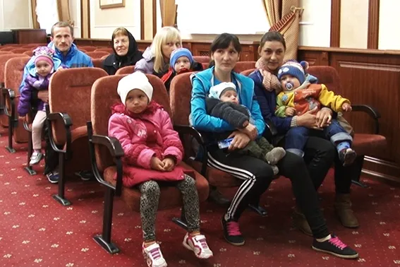 Родини загиблих та зниклих безвісті у зоні АТО прикарпатських правоохоронців повернулися з відпочинку (фото) — фото 4