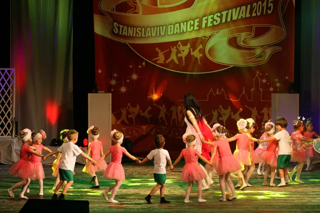 Влад Яма оцінював танцювальні здібності учасників «Stanislaviv dance festival 2015» (фото) — фото 6