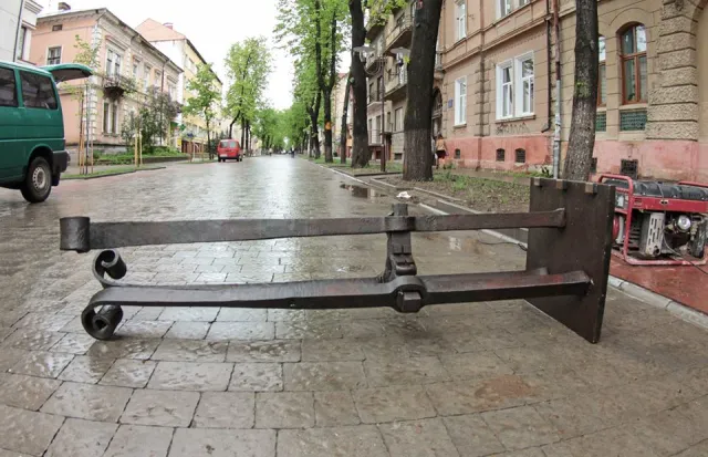 В Івано-Франківську на вулиці Шевченка з’являться ковані скульптури (фото) — фото 2