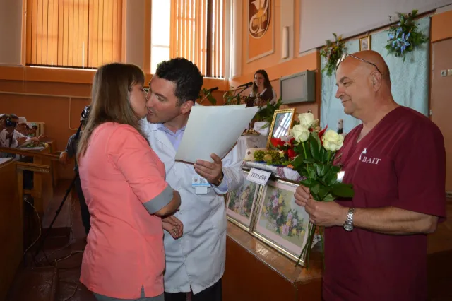 Сьогодні пройшла урочиста посвята молодих медичних сестер (фото) — фото 6