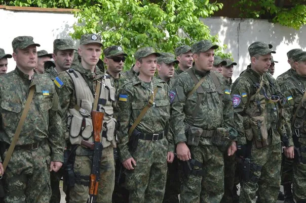 Сьогодні з Франківська у зону АТО відправилися майже 100 бійців (фото) — фото 2
