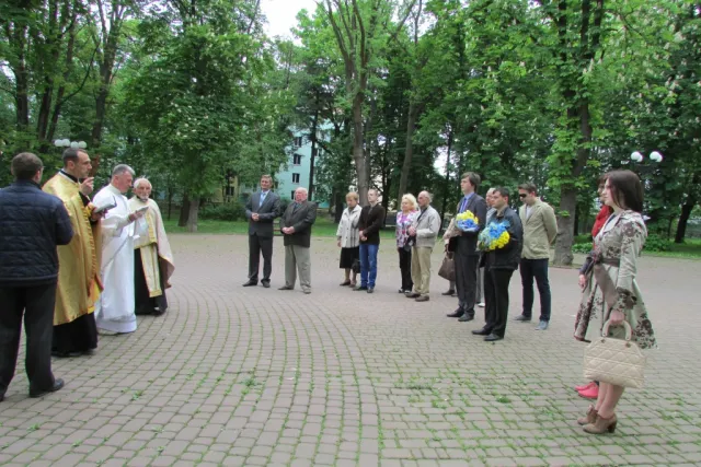 У Франківську вшанували жертв політичних репресій (ФОТО) — фото 2