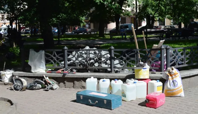 Комунальники прислухалися до побажань франківців, та облаштовують пішохідну доріжку (фото) — фото 4