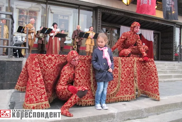 У Франківську відбувся фестиваль "Час театру" (фото) — фото 2