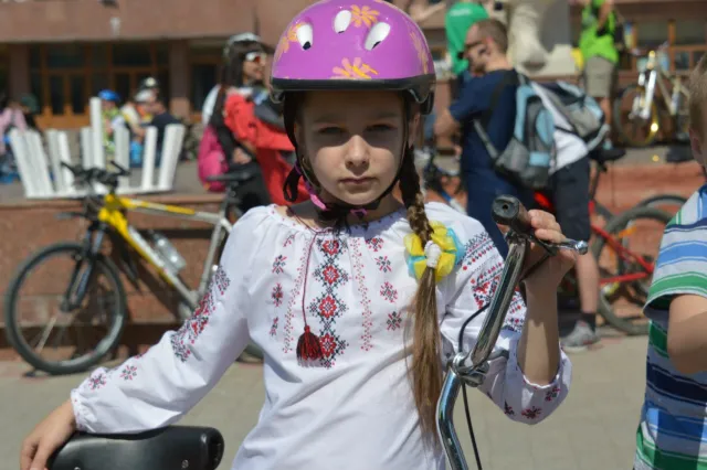 У Франківську понад тисячу городян взяли участь у акції "Велодень 2015" (фото+відео) — фото 11