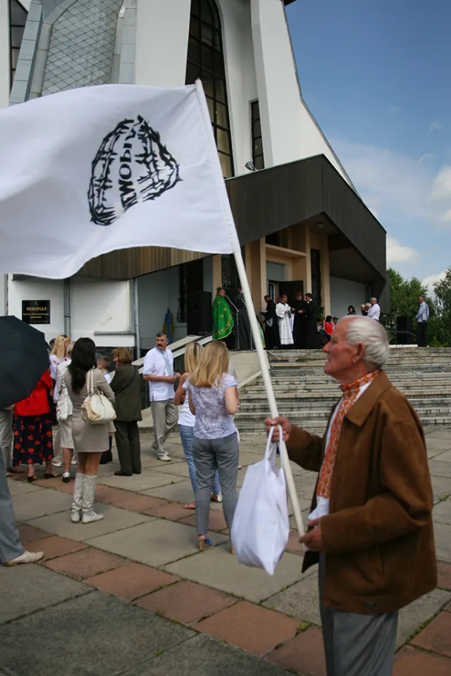 У Дем’яновому Лазі вшанували пам’ять невинно убієнних українців (фото) — фото 1