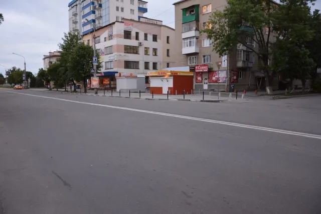 Франківців заплутала нова дорожня розмітка по вул. Коновальця (фото) — фото 2