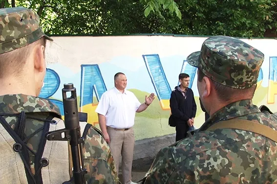Сьогодні у зону АТО вирушив загін прикарпатських правоохоронців (фото) — фото 1
