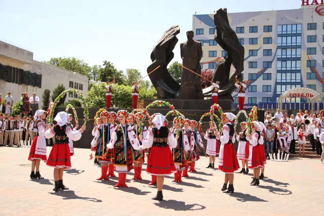 В Івано-Франківську відбувся відкритий обласний фестиваль «Арканове коло» (фото) — фото 2
