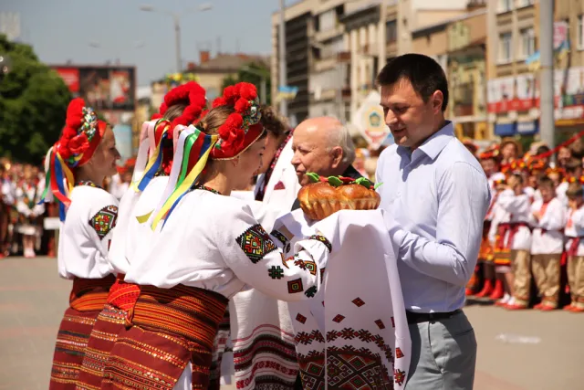 В Івано-Франківську відбувся відкритий обласний фестиваль «Арканове коло» (фото) — фото 3