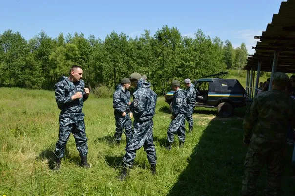 Бійці батальйону "Івано-Франківськ" навчали журналістів стріляти (фото+відео) — фото 16